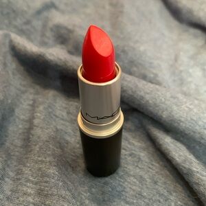 MAC Red lipstick 💄